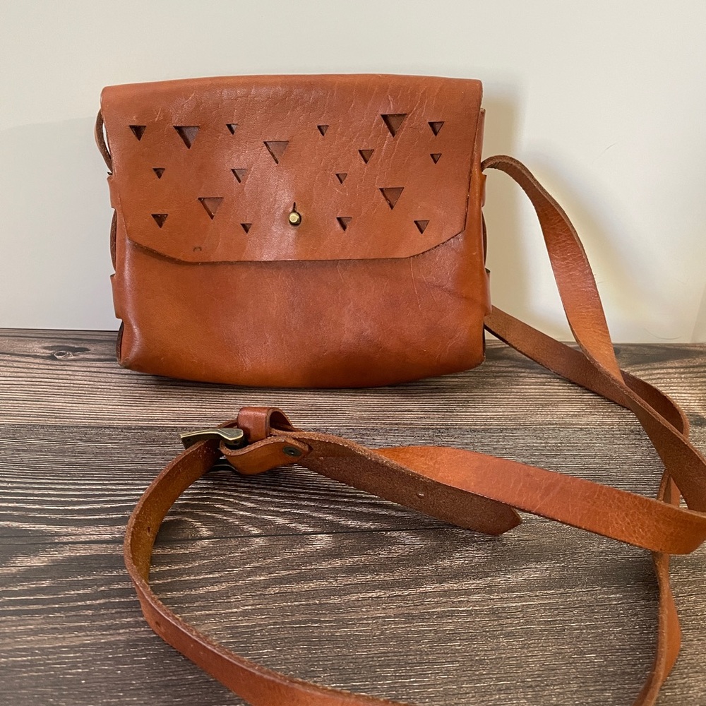 Black Ilundi Crossbody made in South Africa